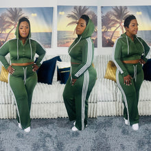 Load image into Gallery viewer, Crop &amp; Stripes jogger sets
